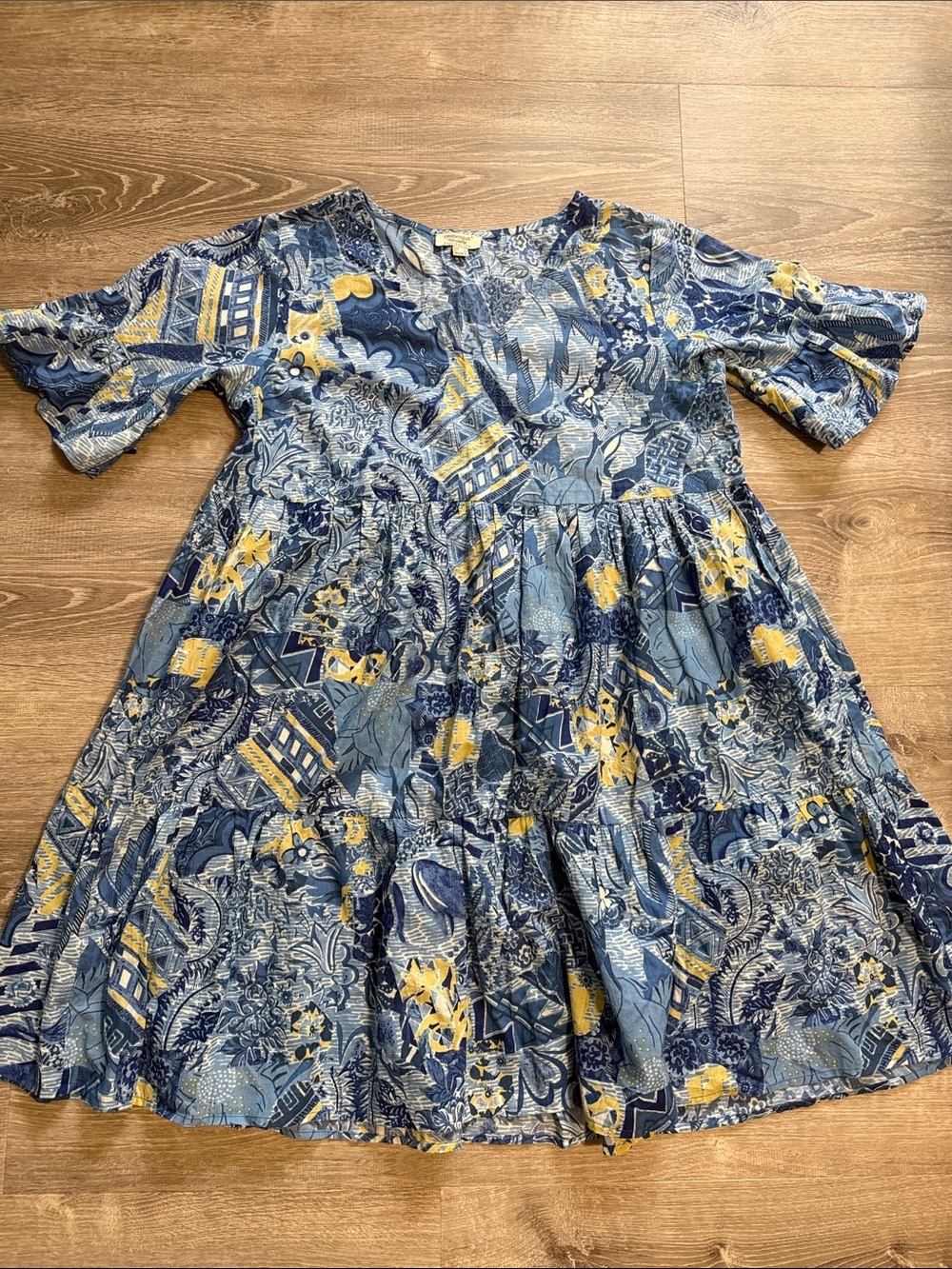Orientique organic cotton v neck  dress